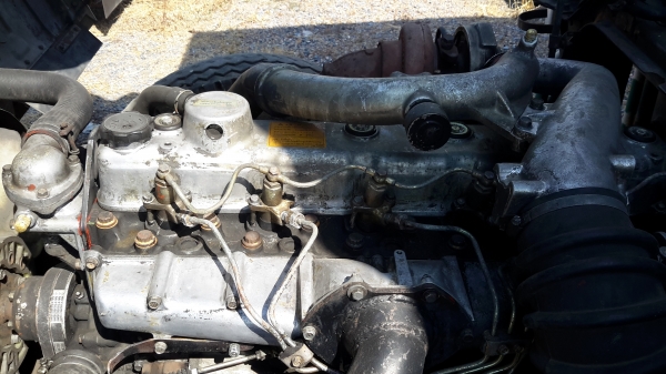 ขายรถ6ล้อ มิตซูตู้แห้ง 10 บาน  ขายตามสภาพ