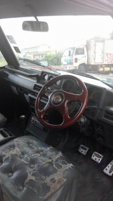 ปาเจโร่เหลี่ยม 178000 บาท