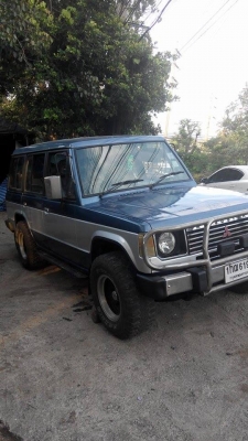 ปาเจโร่เหลี่ยม 178000 บาท