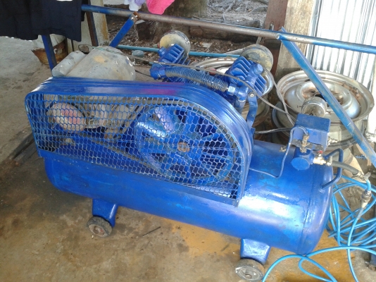 ขายปั้มลม puma 2 สูบ 1/2 ใช้งานปกติไม่มีรั่วซึม