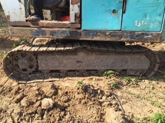 แมคโฮขนาด60 HITACHI UH รถคีบไม้ สภาพดี สีไม่สวย.รถสภาพแห้ง.เอวแน่น เครื่องดี.ISUZU. แมคโฮขนาด60 HITACHI UH รถคีบไม้ สภาพดี สีไม่สวย.รถสภาพแห้ง.เอวแน่น เครื่องดี.ISUZU.