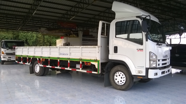 ขาย ISUZU FORWARD FRR 210 ปี " 54 กระบะบรรทุก 6.50 เมตร สภาพสวยพร้อมใช้งาน ขาย ISUZU FORWARD FRR 210 ปี " 54 กระบะบรรทุก 6.50 เมตร สภาพสวยพร้อมใช้งาน