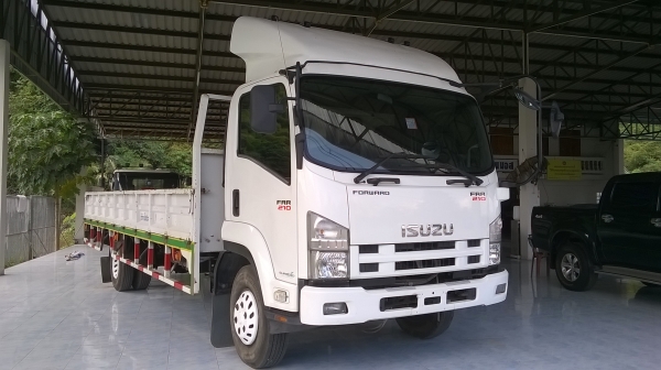 ขาย ISUZU FORWARD FRR 210 ปี " 54 กระบะบรรทุก 6.50 เมตร สภาพสวยพร้อมใช้งาน ขาย ISUZU FORWARD FRR 210 ปี " 54 กระบะบรรทุก 6.50 เมตร สภาพสวยพร้อมใช้งาน
