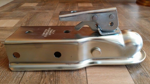 หัวบอลกลม พร้อมน็อตและแหวนสปริง + คอปเปอร์ครอบหัวบอล ใช้สำหรับการทำอุปกรณ์ลากจูง หัวบอลกลม พร้อมน็อตและแหวนสปริง + คอปเปอร์ครอบหัวบอล ใช้สำหรับการทำอุปกรณ์ลากจูง