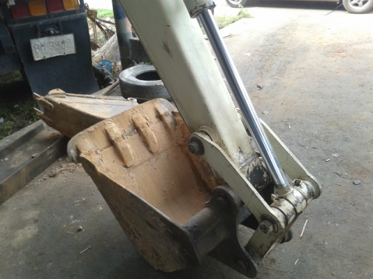 ปิดการขายแล้วจ้า ไป เชียงให้จ้า แมคโคยันม่า 50UU  รุ่น  B5 M  นำเข้าจาญี่ปุ่น  พร้อมใช้งาน( เจ้าของขายเอง) 088 3970475