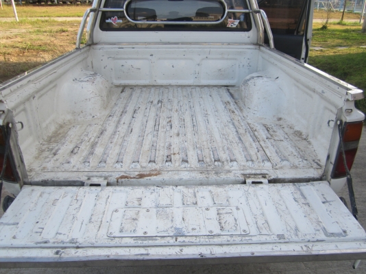 ขายถูก HILUX MIGHTY-X 4ประตู ราคา 87,000.- (ที่เชียงใหม่) ขายถูก HILUX MIGHTY-X 4ประตู ราคา 87,000.- (ที่เชียงใหม่)