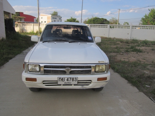 ขายถูก HILUX MIGHTY-X 4ประตู ราคา 87,000.- (ที่เชียงใหม่) ขายถูก HILUX MIGHTY-X 4ประตู ราคา 87,000.- (ที่เชียงใหม่)