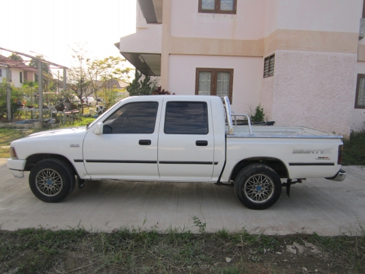 ขายถูก HILUX MIGHTY-X 4ประตู ราคา 87,000.- (ที่เชียงใหม่) ขายถูก HILUX MIGHTY-X 4ประตู ราคา 87,000.- (ที่เชียงใหม่)