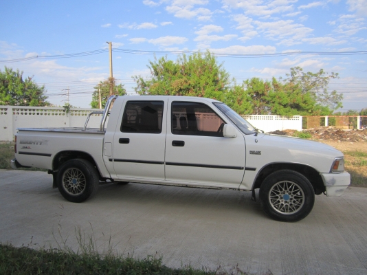 ขายถูก HILUX MIGHTY-X 4ประตู ราคา 87,000.- (ที่เชียงใหม่) ขายถูก HILUX MIGHTY-X 4ประตู ราคา 87,000.- (ที่เชียงใหม่)