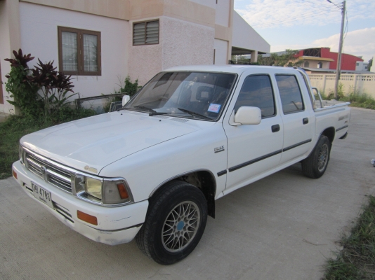 ขายถูก HILUX MIGHTY-X 4ประตู ราคา 87,000.- (ที่เชียงใหม่) ขายถูก HILUX MIGHTY-X 4ประตู ราคา 87,000.- (ที่เชียงใหม่)