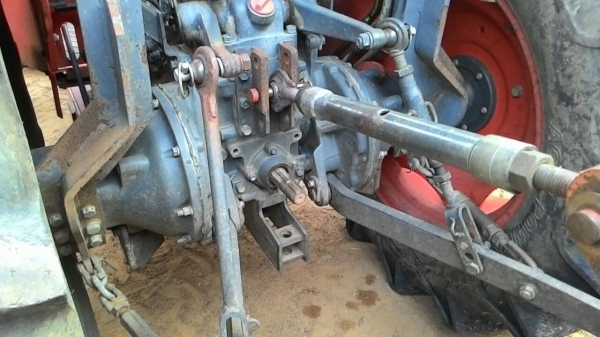 ขายรถไถ KUBOTA L4508 พร้อมดันหน้า ผาน6 รถไร่ ราคา 265,000