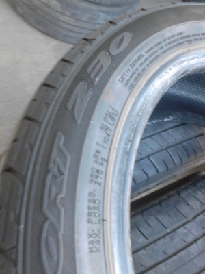 185/55R15 DUNLOP SP SPORT 230  ชุด  4 เส้น TEL.081-427-3941