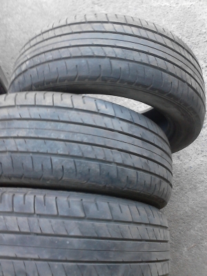 185/55R15 DUNLOP SP SPORT 230  ชุด  4 เส้น TEL.081-427-3941