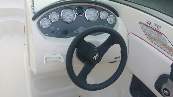 ขายเรือสปีดโบ๊ท Sea ray  185 ปี 07