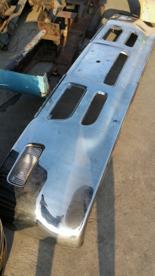 ัหัวโปรเฟีย ฝากระโปรงแต่ง ขากระจกเลส  บันไดข้างเลส