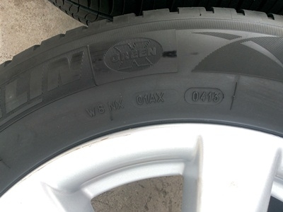 ขายล้อแม็กNISSAN ALMERA VL (รุ่นTOP)ยางปี13  4 ล้อ