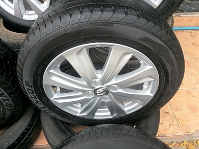 ขายล้อแม็กTOYOTA New VIOS ยาง ปี13 4 ล้อ