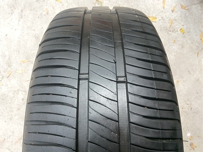 ขายล้อแม็กซ์ Mazda 2 ขอบ15ยาง 185/55/15  4 ล้อ