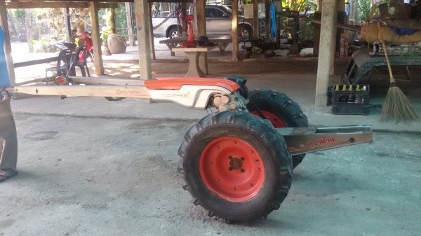 ขายรถโครงรถไถสยามคูโบต้าสี่เกียร์พร้อมใช้งานราคาต่อรองได้นะครับ