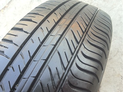 ขายล้อแม็กNISSAN March*15 พร้อมยางปี12 4 ล้อ