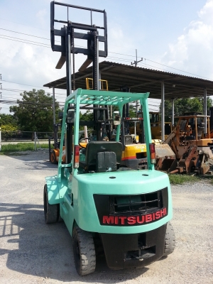 โฟคลิฟท์ Mitsubishi 2.5ตัน เสา 3เมตร ดีเซล ยางตัน ล้อคู่ นำเข้าจาก ญี่ปุ่น +++ สวยมาก พร้อมใช้งาน ขายถูก 090-986-2521 โฟคลิฟท์ Mitsubishi 2.5ตัน เสา 3เมตร ดีเซล ยางตัน ล้อคู่ นำเข้าจาก ญี่ปุ่น +++ สวยมาก พร้อมใช้งาน ขายถูก 090-986-2521