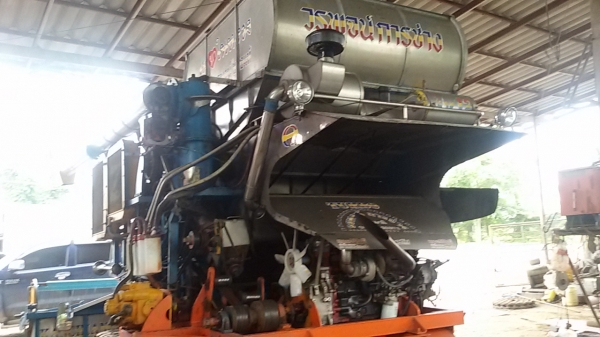 ขายรถเกี่ยว วรพจน์ สวยๆพร้อมใช้