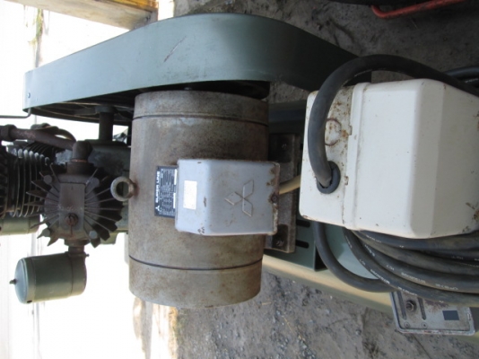 ปั๊มลม IWATA -3สูบ 10แรงม้า