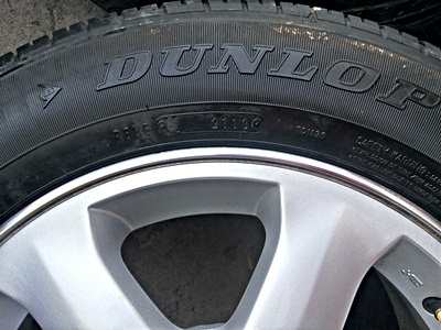 ขายล้อแม็กISUZU GOLD series16 พร้อมยาง 4 ล้อ ขายล้อแม็กISUZU GOLD series16 พร้อมยาง 4 ล้อ