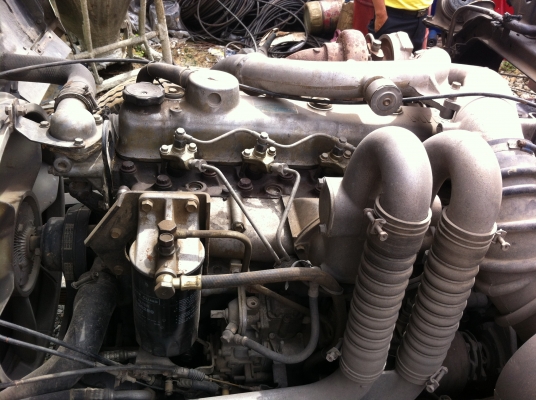 ขายรถบรรทุก 6ล้อ Mitsubishi 240 แรงม้า  พร้อมเอี้ยบเครน5  ตัน Unic