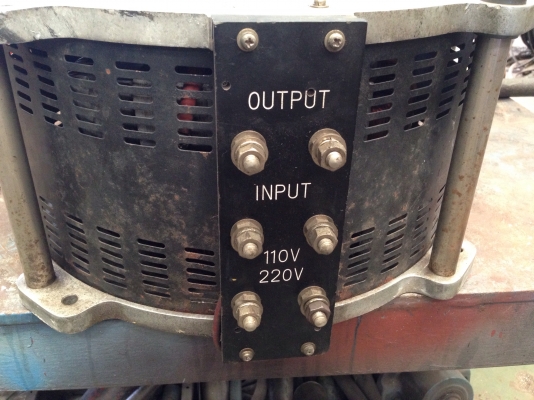 ขายหม้อแปลง Yokoyama Variable Transformer made in Japan สไลปรับโวลได้ ตั้งแต่ 0-220V รับแรงดันได้ 50 Amp สภาพดี