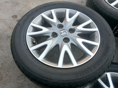 ขายล้อแม็กHonda City Societyขอบ15 พร้อมยางปี4813 4 ล้อ ขายล้อแม็กHonda City Societyขอบ15 พร้อมยางปี4813 4 ล้อ