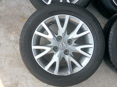 ขายล้อแม็กHonda City Societyขอบ15 พร้อมยางปี4813 4 ล้อ ขายล้อแม็กHonda City Societyขอบ15 พร้อมยางปี4813 4 ล้อ