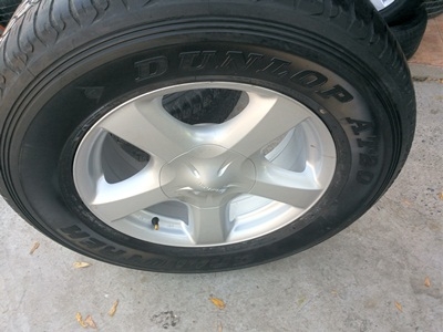 ขายล้อแม็กISUZU All New ขอบ17ยางDUNLOPปี 13 4 ล้อ