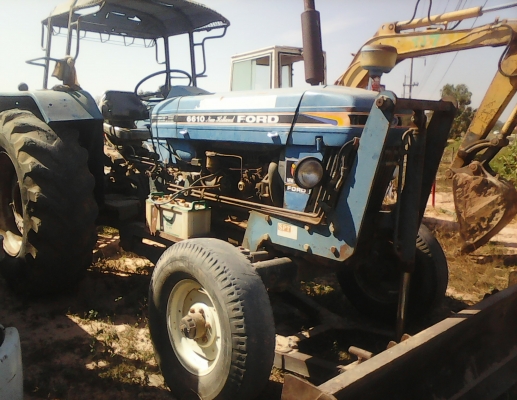 รถไถ Ford 6600 สภาพดีเดิมๆรถไม่เคยลุยงานหนัก***เอกสารสัณญาซื้อขาย***ราคา325000 ต่อรองเลย&hellip;ขายได้ขายครับ&hellip;ถ้าไม่ขาดทุน&hellip;ฮาๆ