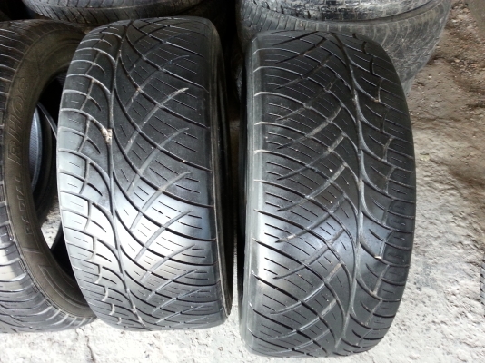 ขอขายยางขอบ20 ครับ 265/50/20  ปี09 คู่ละ3000บาทครับ มีหลายคู่ครับ