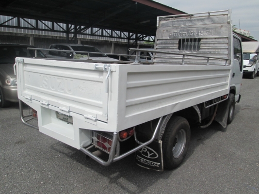 ขาย Isuzu NKR 4ล้อไม่ติดเวลา กระบะสเเตนเลส ปี06.