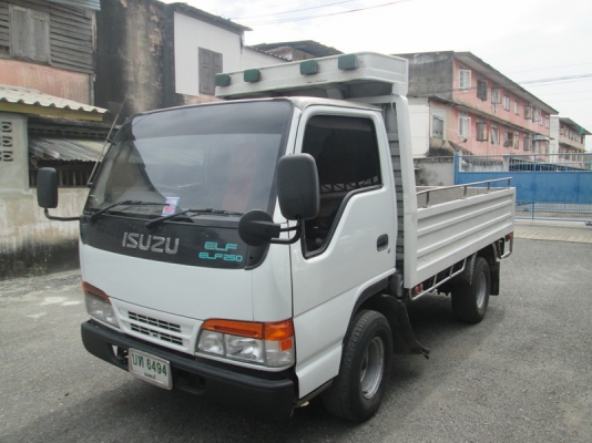 ขาย Isuzu NKR 4ล้อไม่ติดเวลา กระบะสเเตนเลส ปี06.