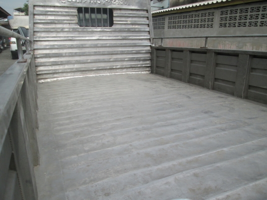 ขาย Isuzu NKR 4ล้อไม่ติดเวลา กระบะสเเตนเลส ปี06.