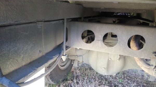 รถฮีโน่ 10 ล้อ  KT - 725 หลังถนน  165 แรงม้า  สนใจติดต่อ  081 - 6079515