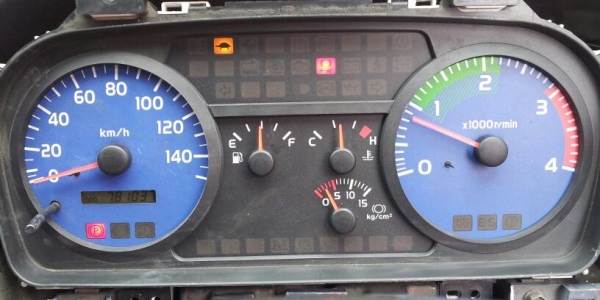 ซ่อมเรือนไมล์รถบรรทุก ระบบไฟฟ้าและดิจิตอล ****