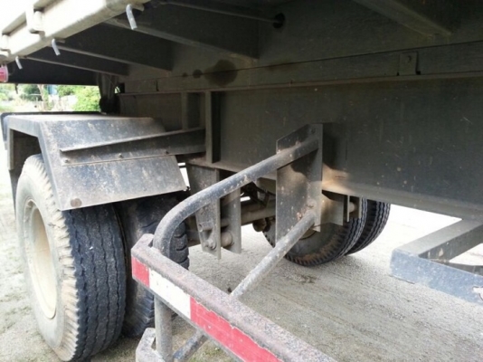 ขายหางพ่วง สามมิต  2  เพลา.  ปี 55  สนใจติดต่อ  081 - 6079515