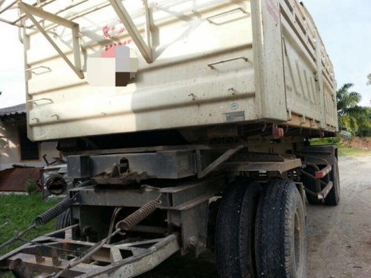 ขายหางพ่วง สามมิต  2  เพลา.  ปี 55  สนใจติดต่อ  081 - 6079515