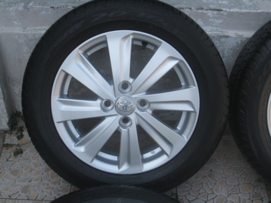 ขายล้อแม็กป้ายแดง new vios 15''