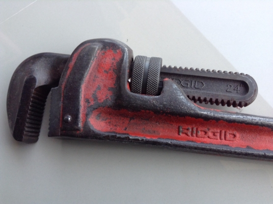 ขายประแจเลื่อน 24 นิ้ว   ของ Japan ราคา 2,599  บาท พร้อมส่ง  ซื้อขายแล้ว