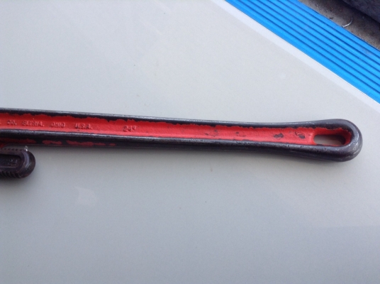 ขายประแจเลื่อน 24 นิ้ว   ของ Japan ราคา 2,599  บาท พร้อมส่ง  ซื้อขายแล้ว