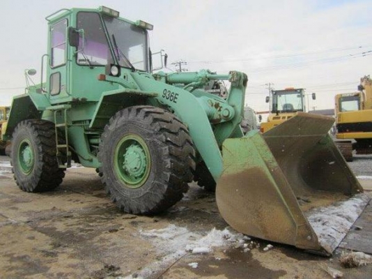 รถตัก CAT 936E นำเข้าจากญี่ปุ่น สวยๆ ราคาไม่แรง 090-986-2521 อ๊อบ