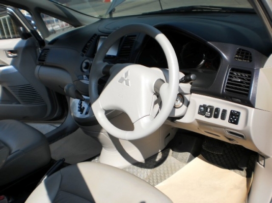 MITSUBISHI SPACE WAGON GT 2.4 AUTO ปี 2005