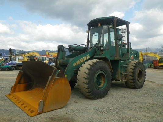 ขายรถตัก TCM L32-2