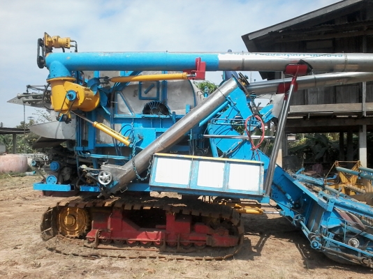 ขายรถเกี่ยวไทยเจริญการช่วงล่าง 12 ht เครื่องยนต์ ้HINO HO7D 195 เทอร์โบ ปั้มไดกิ้น โซ่ d2 ลอนเลอร์ d2 อุ้มปรับระดับ เจ้าของฝากขาย ขายรถเกี่ยวไทยเจริญการช่วงล่าง 12 ht เครื่องยนต์ ้HINO HO7D 195 เทอร์โบ ปั้มไดกิ้น โซ่ d2 ลอนเลอร์ d2 อุ้มปรับระดับ เจ้าของฝากขาย