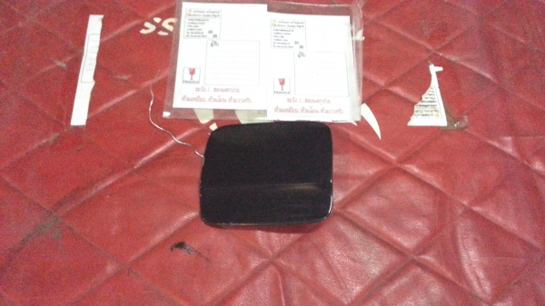 ฝาปิดถังน้ำมัน โซลูน่า มุมส้ม